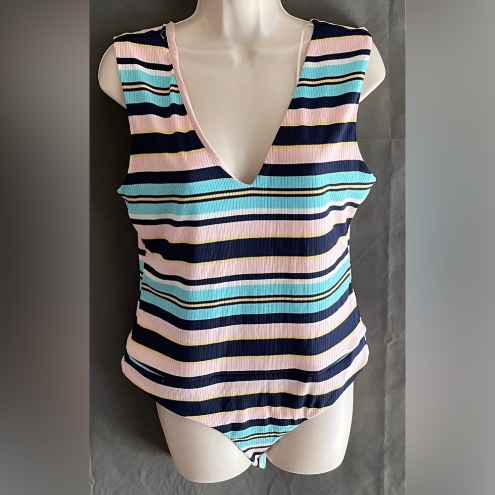 NWT women's bodysuit AFRM (XL)